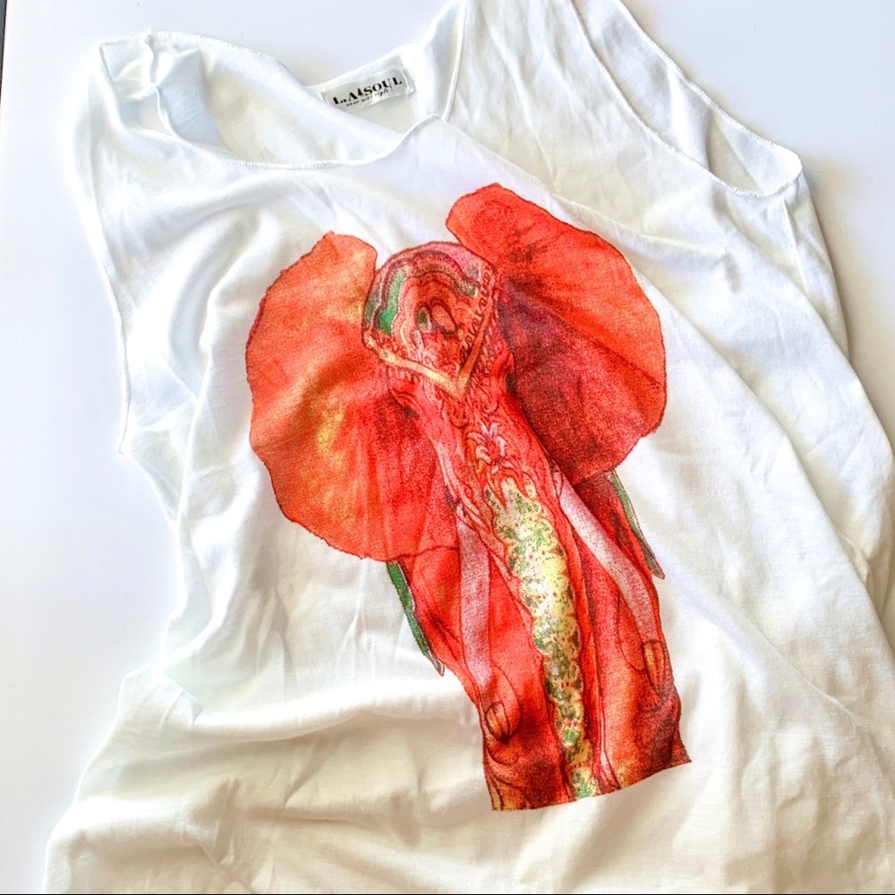 Elephant Graphic Tank Top
